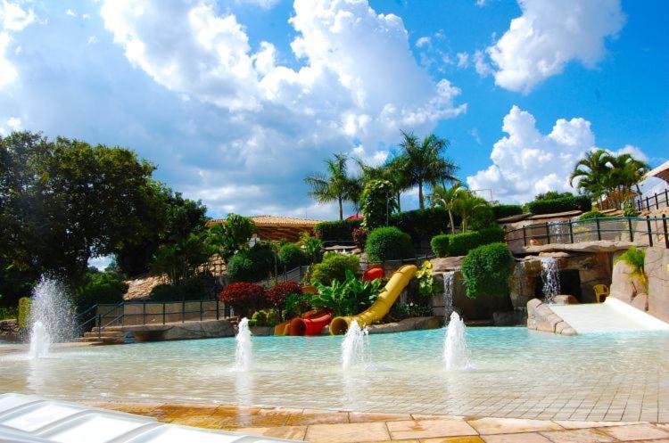 Piazza Acqua Park Apartment Caldas Novas Exterior photo